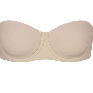 Skims Fits Everybody strapless bra